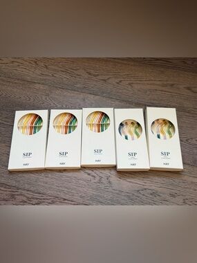 NIB Hay glass straws, set of 5